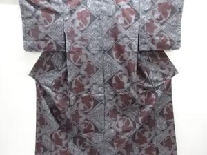 菱に花唐草模様織出し本場泥大島紬着物（5マルキ）